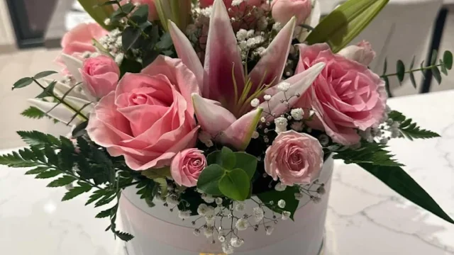 flower shop dubai listing image