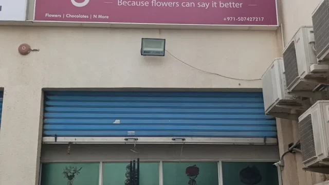 buy any flowers listing image